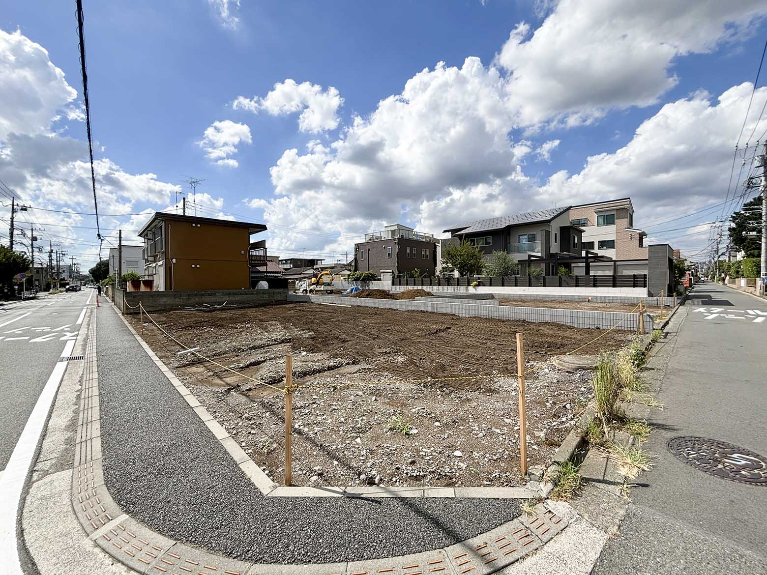 【西鶴間3丁目Ⅱ】明るく開放的な東南角地。駅チカで叶える住み良い暮らし。